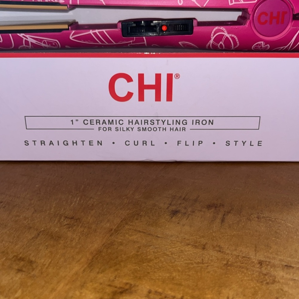 CHI Limited Edition See You At The Beach 1” Ceramic Flat Iron Pink - Picture 3 of 6